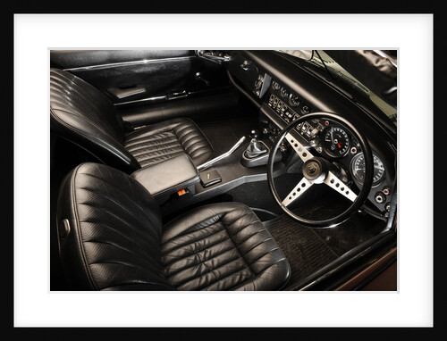 Jaguar E type 1974 by Simon Clay