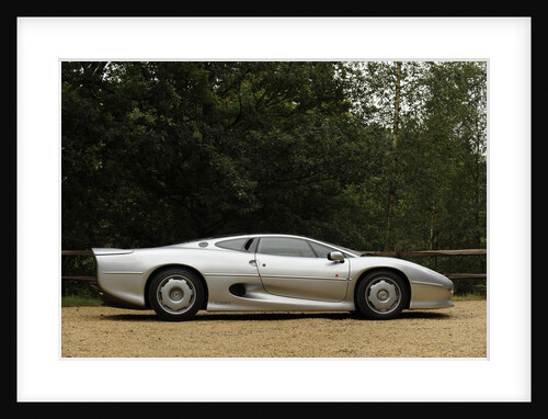 Jaguar XJ220R 1993 by Simon Clay