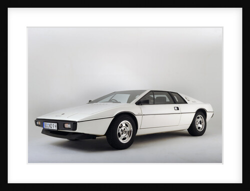 Lotus Esprit 1977 from the James Bond film The Spy Who Loved Me by Simon Clay
