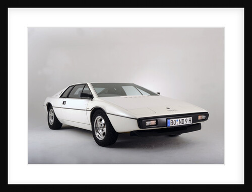 Lotus Esprit 1977 from the James Bond film The Spy Who Loved Me by Simon Clay
