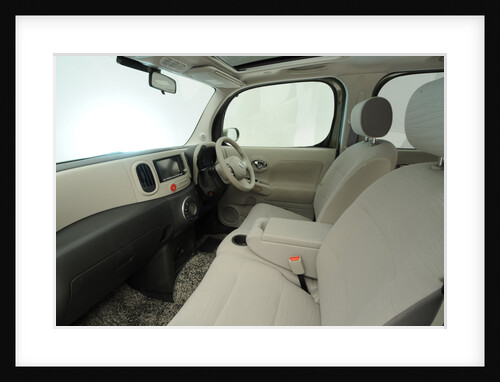 Nissan Cube 2008 by Simon Clay