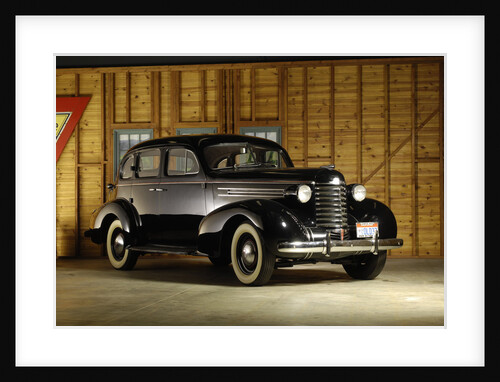 Oldsmobile 1937 by Simon Clay