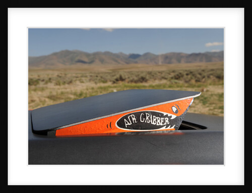 Plymouth Hemi Roadrunner 1970 by Simon Clay