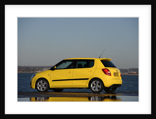 SKODA Fabia 2007 by Simon Clay