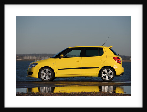 SKODA Fabia 2007 by Simon Clay