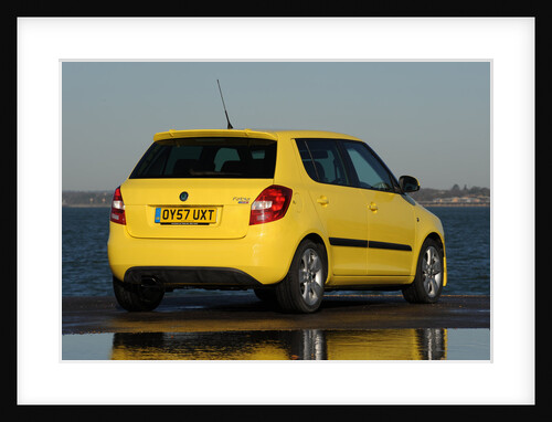SKODA Fabia 2007 by Simon Clay