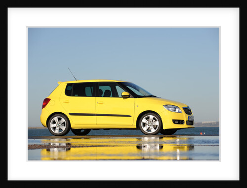 SKODA Fabia 2007 by Simon Clay