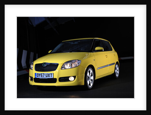 SKODA Fabia 2007 by Simon Clay