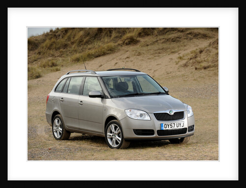 Skoda Fabia Estate 2007 by Simon Clay