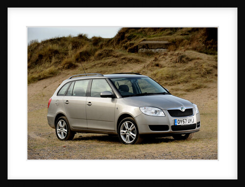 Skoda Fabia Estate 2007 by Simon Clay