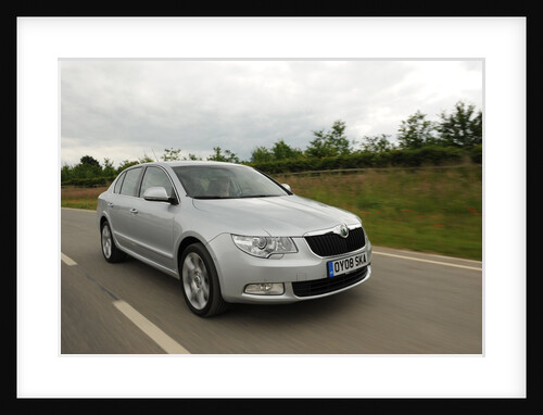 Skoda SUPERB 2008 by Simon Clay
