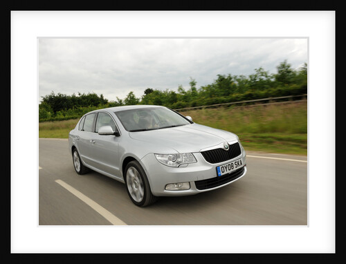 Skoda SUPERB 2008 by Simon Clay