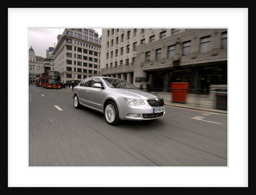 Skoda SUPERB 2008 by Simon Clay