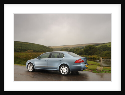 Skoda SUPERB 2008 by Simon Clay
