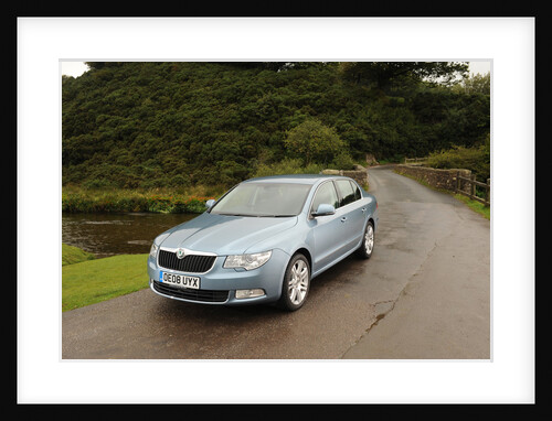 Skoda SUPERB 2008 by Simon Clay