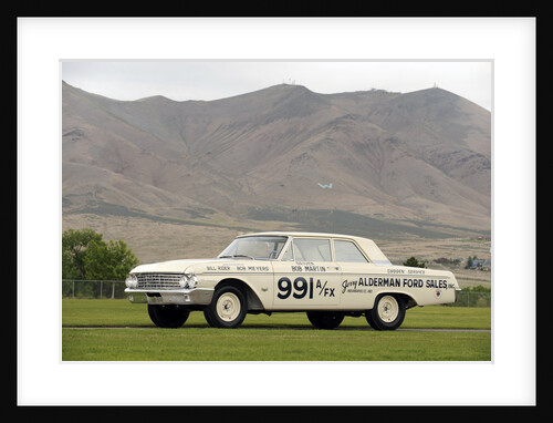 Ford Galaxie 500 race car 1962 by Simon Clay