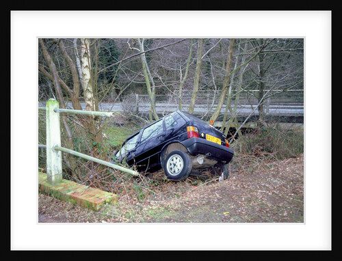 Fiat Uno crashed in to ditch by Unknown