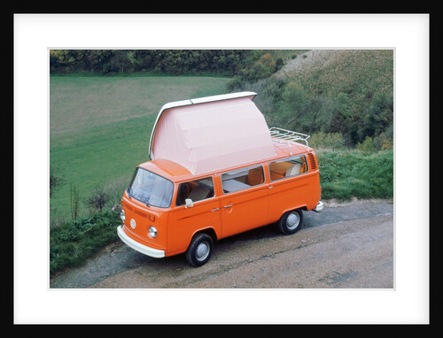 1975 Volkswagen Camper van by Unknown