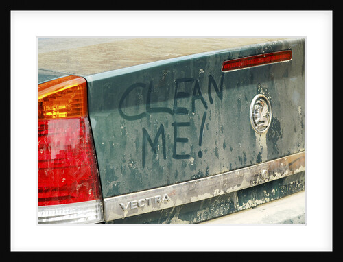 Graffiti on dirty Vauxhall Vectra 2003 by Unknown