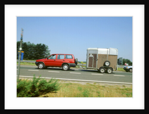 1997Ford Maverick towing horse box by Unknown