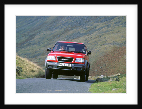 1998 Isuzu Trooper Duty by Unknown