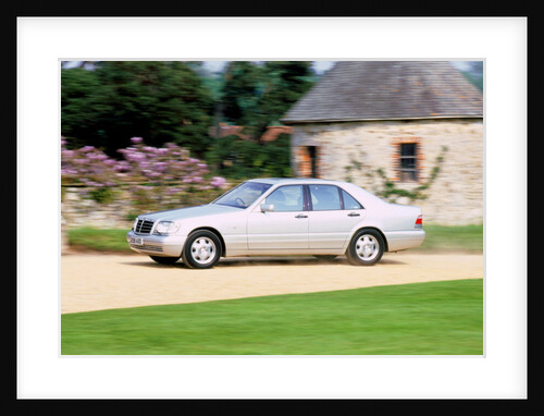 1998 Mercedes Benz S500 by Unknown