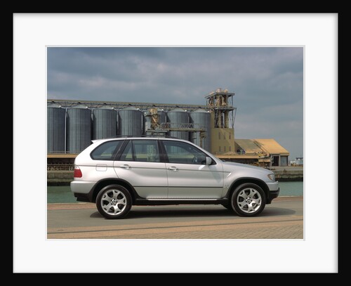 2000 BMW X5 4.4i by Unknown