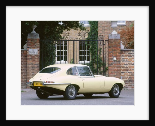 1966 Jaguar E Type 4.2 S1 2+2 by Unknown