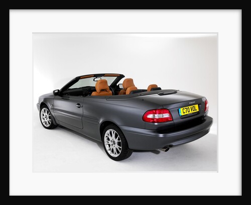 2004 Volvo C70 by Unknown