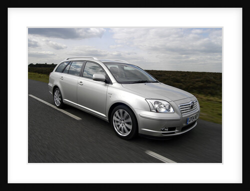 2004 Toyota Avensis Estate by Unknown