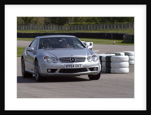 2004 Mercedes Benz 600 SLV12 by Unknown