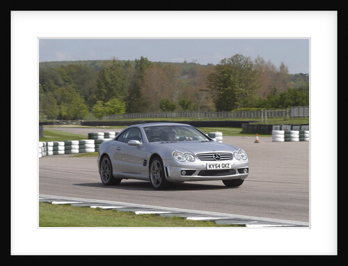 2004 Mercedes Benz 600 SLV12 by Unknown