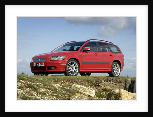 2005 Volvo V50 T5 by Unknown