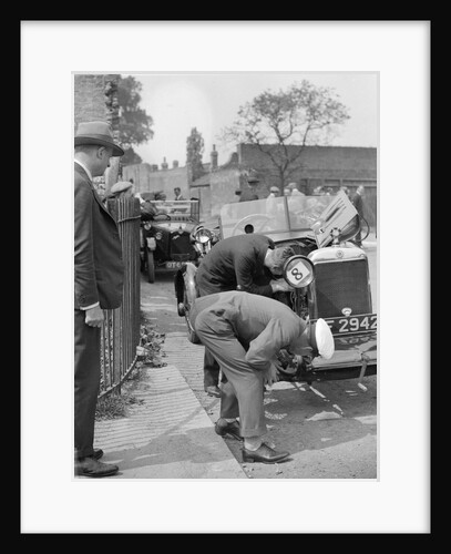 Inspecting the Star car of B Mott by Bill Brunell