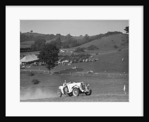 Candidi Provocatores team Singer Le Mans at the Singer CC Rushmere Hill Climb, Shropshire 1935 by Bill Brunell