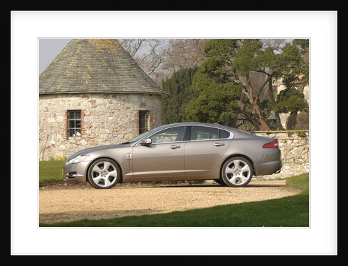 2008 Jaguar XF SV8 by Unknown