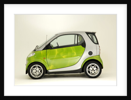 2001 Smart car by Unknown