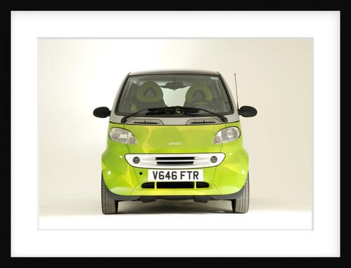 2001 Smart car by Unknown