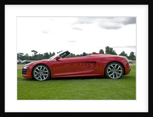 2010 Audi R8 Spider V10 by Unknown