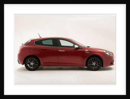 2010 Alfa Romeo Giulietta 1750 Cloverleaf by Unknown