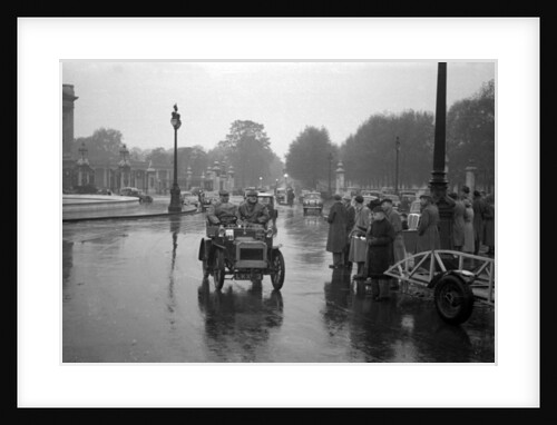 1904 Humberette on 1953 RAC Veteran Car Run London to Brighton by Unknown