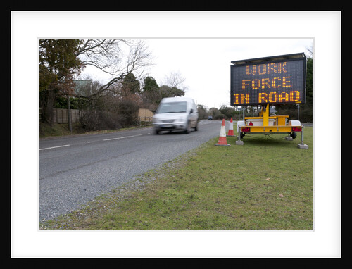 Mobile road matrix sign by Anonymous
