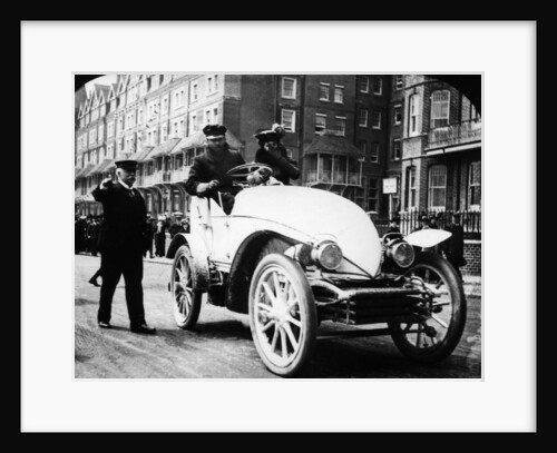 Serpollet Easter Egg steam car at Bexhill 1902 by Unknown
