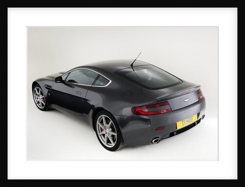 2011 Aston Martin V8 Vantage by Unknown