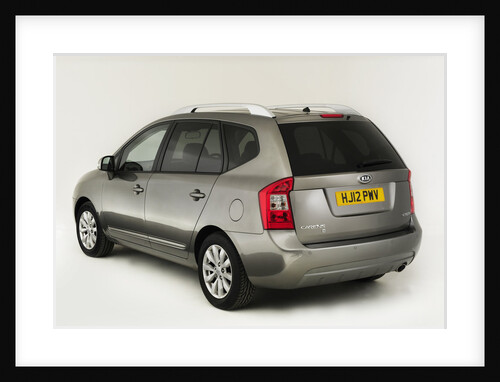 2012 Kia Carens 3 CDRi by Unknown