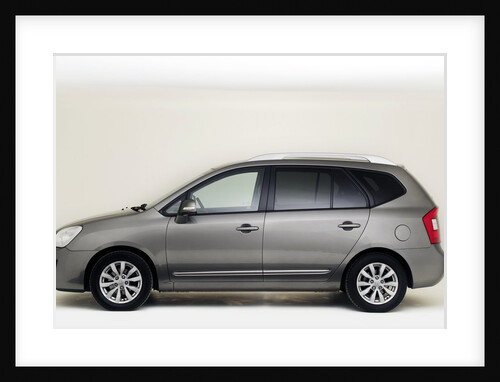 2012 Kia Carens 3 CDRi by Unknown