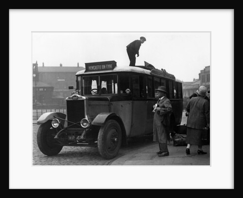 1929 W&G coach by Unknown