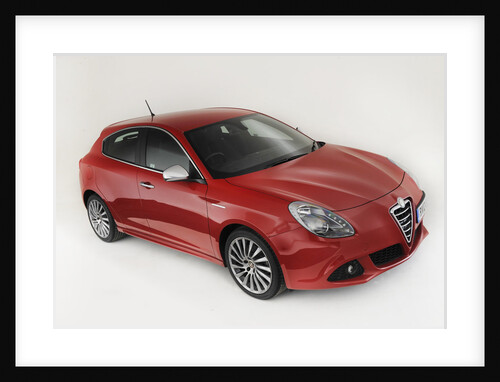 2013 Alfa Romeo Giulietta by Unknown