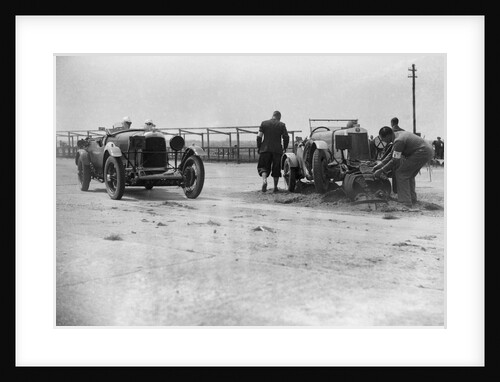 RSS Hebeler's Lagonda passing R Childe's crashed Lea-Francis, BARC 6-Hour Race, Brooklands, 1929, by Bill Brunell