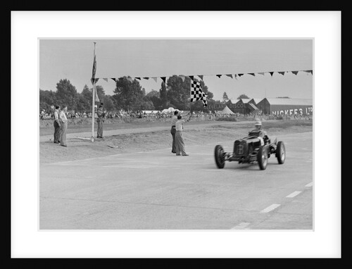 ERA R4C of Raymond Mays winning the JCC International Trophy, Brooklands, Surrey, 1937 by Bill Brunell